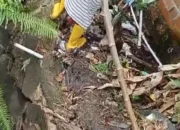 Longsor Drainase Anak Sungai Kelekar, Rumah Warga Muara Dua Nyaris Ambruk, Permintaan Bantuan ke Lurah Adi Setiawan,.S.E Belum Dapat Respon