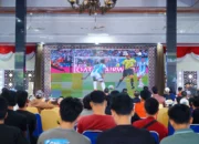 Pendopo Berubah Jadi “Stadion Mini”, Bupati Muba Nobar Piala Dunia 2026 Bersama Ratusan Warga