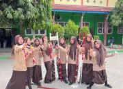 Calon Tamu Penegak MAN 1 Prabumulih Antusias Latihan Tali Temali dan Tandu Darurat