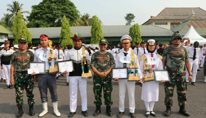Semarak HUT ke-81 TNI, SMA Negeri 2 Muara Enim Raih Juara Pertama Lomba PBB di Kodim 0404/Muara Enim